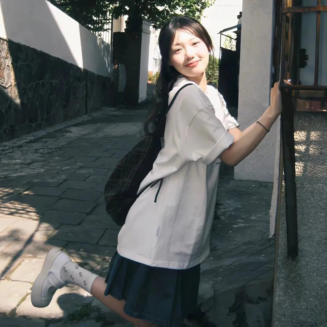 投靠女与出走男